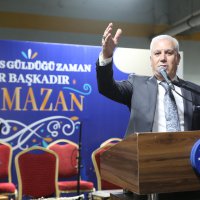 Başkan Bozbey’den gençlere halı saha müjdesi 