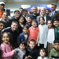 Başkan Bozbey’den gençlere halı saha müjdesi 