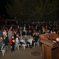 Başkan Bozbey, doğduğu mahallede iftara katıldı 