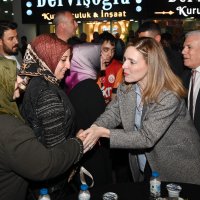 Büyükşehir, iftar sofralarını Demirtaş’ta kurdu 