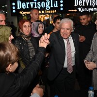 Büyükşehir, iftar sofralarını Demirtaş’ta kurdu 