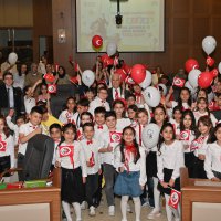 Büyükşehir Meclisi’nde söz çocukların 