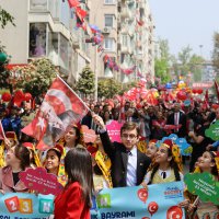 Bursa Büyükşehir’den 23 Nisan’a coşkulu kutlama 