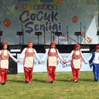 Bursa Büyükşehir’den 23 Nisan’a coşkulu kutlama 