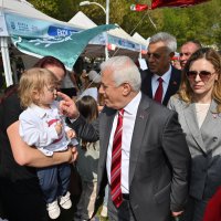 Bursa Büyükşehir’den 23 Nisan’a coşkulu kutlama 