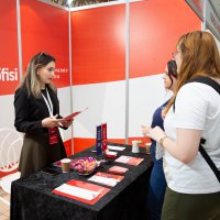 Bursa Büyükşehir, kariyer yolculuğunda gençlerin yanında 