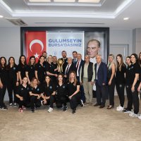 Şampiyon sporculardan Başkan Bozbey’e ziyaret 