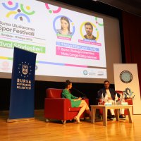 Ömer Erdoğan, Bursa Uluslararası Spor Festivali’nin konuğu oldu 