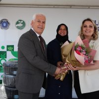 Büyükşehir’den Dünya Çiftçiler Günü'nde üreticilere destek 