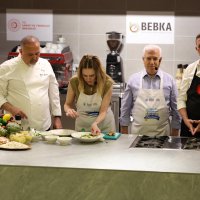 Başkan Mustafa Bozbey ve Seden Bozbey, obezite ile mücadele için mutfağa girdi 