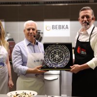 Başkan Mustafa Bozbey ve Seden Bozbey, obezite ile mücadele için mutfağa girdi 