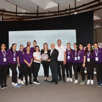 Başkan Bozbey, kardeş kentlerden gelen sporcularla buluştu 