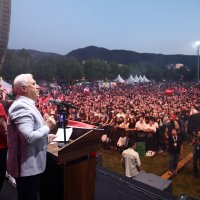 Bursa’da 19 Mayıs coşkusu ‘Mor ve Ötesi’ ile zirve yaptı 