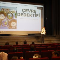 ‘Çevre Dedektifi’ kitabının yazarı çocuklarla buluştu 