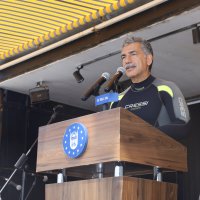 Gemlik Körfezi’nde dalgıçlardan dip temizliği 