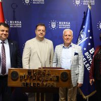 Kardeş şehir Tırnova’dan Başkan Bozbey’e ziyaret 