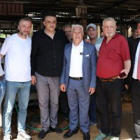 Başkan Bozbey’den Kurban Pazarı’na ziyaret 