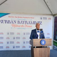 Başkan Bozbey, Büyükşehir çalışanlarının bayramını kutladı 