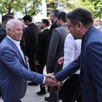 Başkan Bozbey, Büyükşehir çalışanlarının bayramını kutladı 