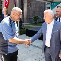 Başkan Bozbey, Büyükşehir çalışanlarının bayramını kutladı 