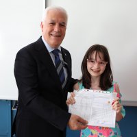 Başkan Bozbey, öğrencilerin karne sevincine ortak oldu 