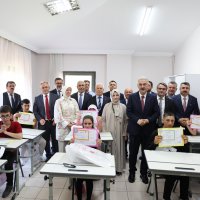 Başkan Bozbey, öğrencilerin karne sevincine ortak oldu 