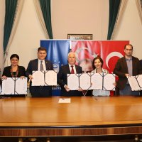 Büyükşehir’de toplu sözleşme için imzalar atıldı 
