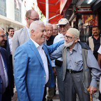 Başkan Bozbey: Çiftçimize verdiğimiz destekler artarak devam edecek 