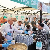 Büyükşehir aşure geleneğini sürdürüyor 