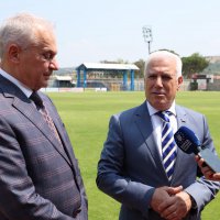 Büyükşehir, Mustafakemalpaşa İlçe Stadı’nı sil baştan yeniledi 