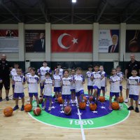 Yaz Spor Okulları'nda çocuklar sertifikalarına kavuştu 