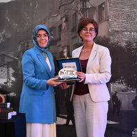 ‘Kent Tarihi Söyleşileri’nin son konuğu Ayşe Özkan Emanet oldu 