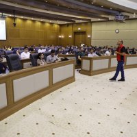 Stajyerler oryantasyon eğitiminde 