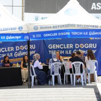 Üniversite tercihlerine Büyükşehir rehberliği 
