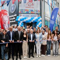 Gençliğe yatırım sürüyor: Gemlik Gençlik Merkezi hizmete açıldı 
