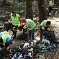 Bursa'da temizlik harekatı sürüyor 