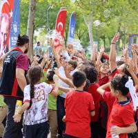 Çocuklar, bisikletle hem eğlendi hem öğrendi 