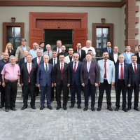 “Bursa’yı masa başında değil, halkımızla birlikte yönetiyoruz” 