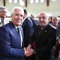 “Bursa’yı masa başında değil, halkımızla birlikte yönetiyoruz” 
