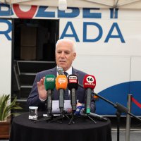 “Bursa’yı masa başında değil, halkımızla birlikte yönetiyoruz” 