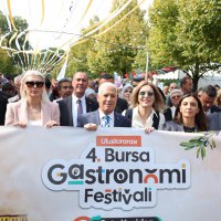 Bursa’nın lezzet şöleni başladı 