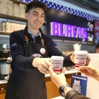 Cumhuriyet’in sıcaklığı Bursa’da paylaşıldı 