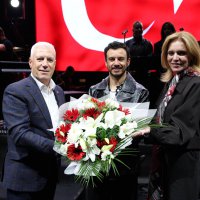 Bursa'da Buray'la 'Cumhuriyet' coşkusu 