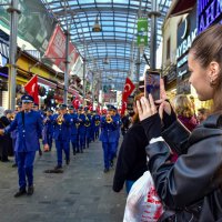 Büyükşehir Bandosu’ndan Hanlar Bölgesi’nde mini konser 
