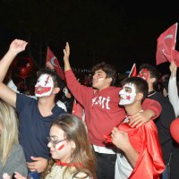 Bursa tek yürek, Yaşasın Cumhuriyet 