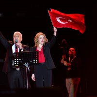 Bursa tek yürek, Yaşasın Cumhuriyet 
