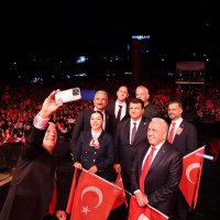 Bursa tek yürek, Yaşasın Cumhuriyet 