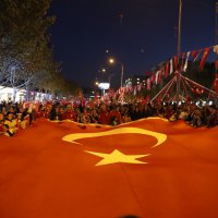 Bursa tek yürek, Yaşasın Cumhuriyet 