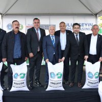 Büyükşehir'den çiftçiye yerli tohum desteği 