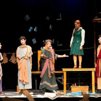 ‘Tomris: Bir Uyumsuz Öykü’, seyirciyle buluştu 